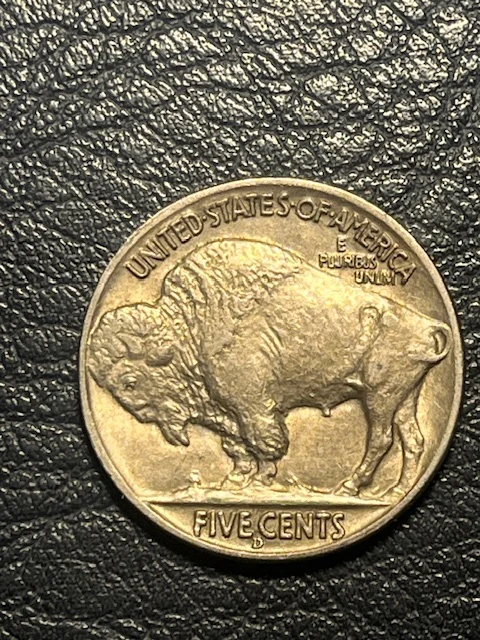 Buffalo-Nickel-1938-D--Date-Look-Strange-?